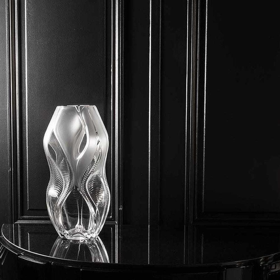 Lalique Manifestvaas, Zaha Hadid & Lalique, 2014 Helder Kristal De Kunststukken